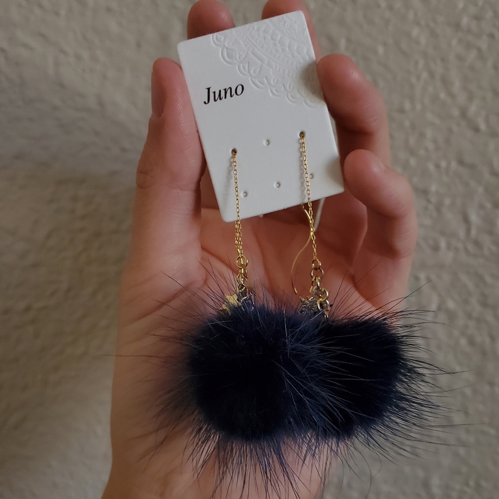 Brand new earrings from Japan w/box!